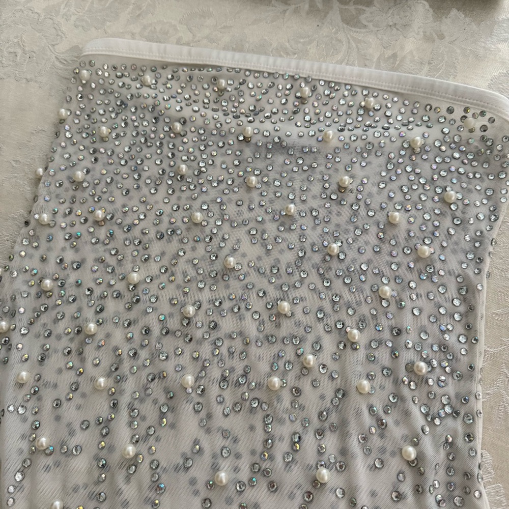 Embellished Pearl and Rhinestone Sparkly White Bodysuit - Picture 3 of 7